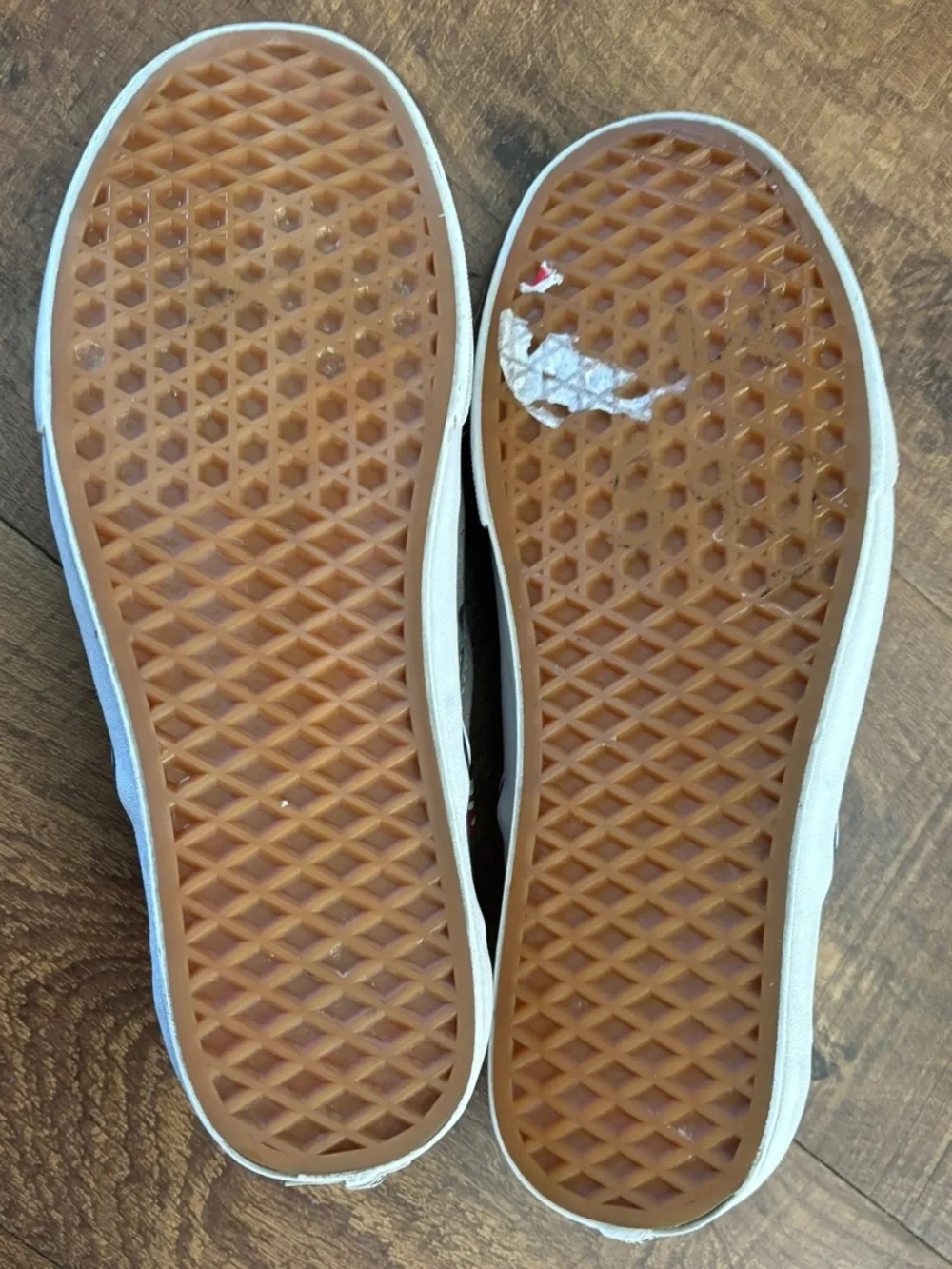 Vans x Disney Mickey Mouse classic  slip on shoes Sz 10 men